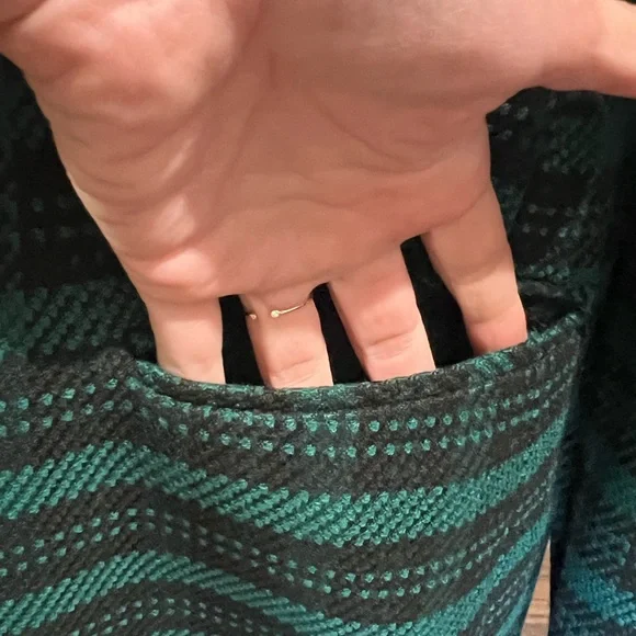 Ann Taylor The Notched One-Button Blazer in Plaid Ponderosa Pine 4 - Picture 4 of 8